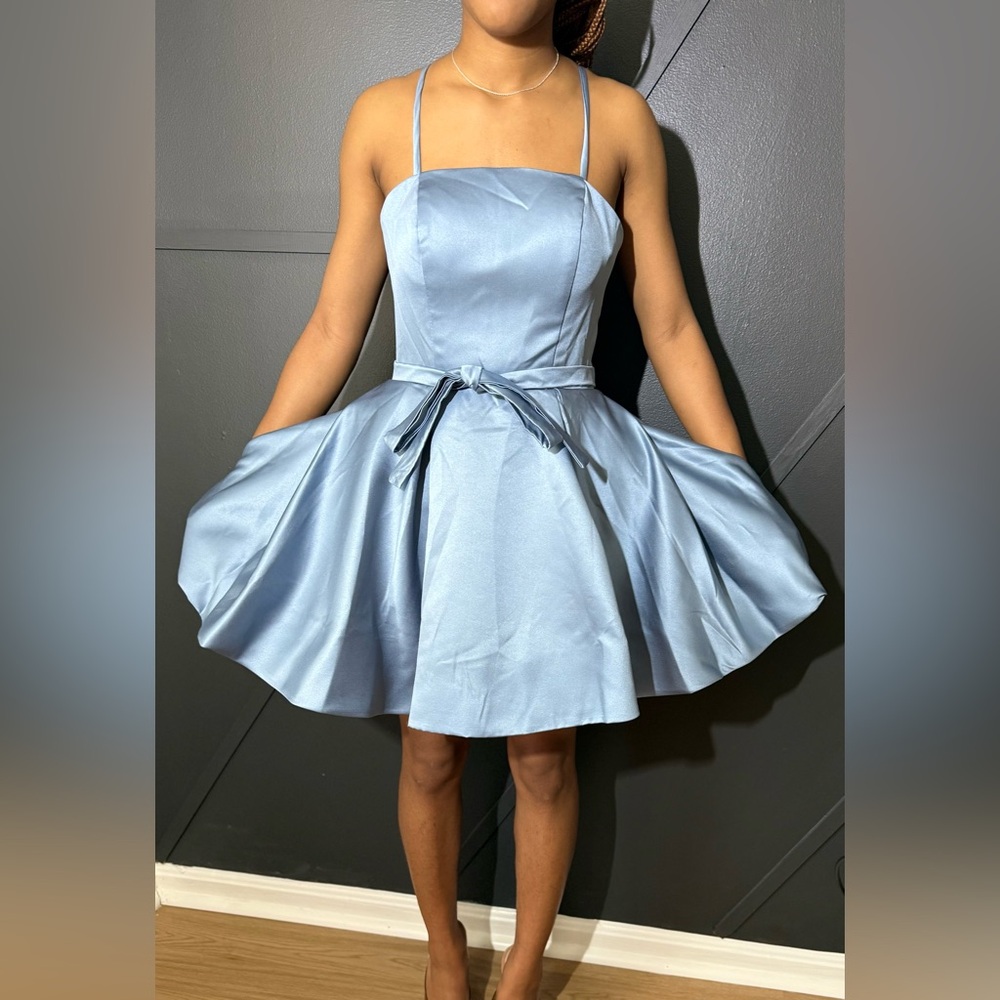 Beautiful A-line Light Blue Spaghetti Strap Short Dress with Side Pockets